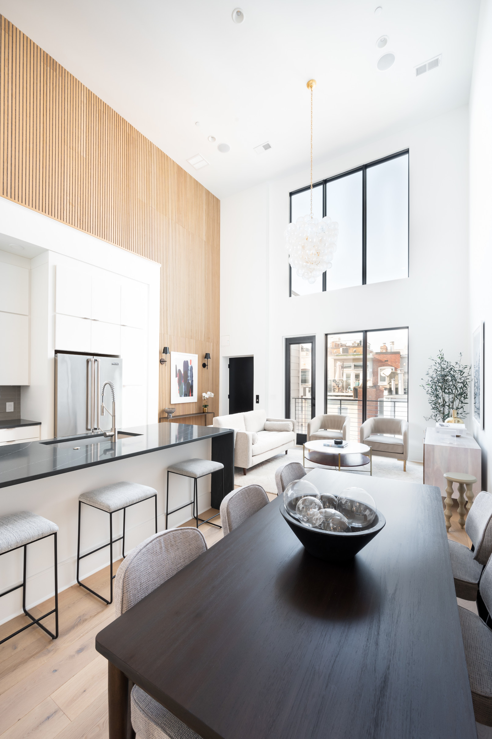 DUPONT CIRCLE DELUXE - 4 Condos in Dupont Circle